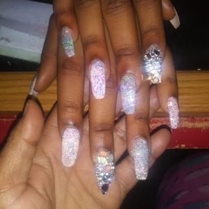 Meet your Posher, April